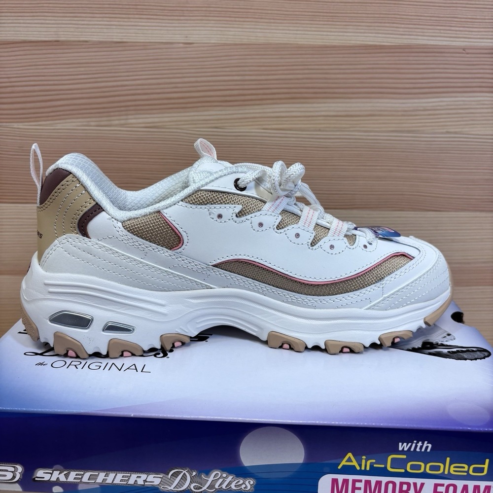 Skechers D'Lites Womens Size 9 Beige White Athletic Walking Shoes Sneakers - Picture 3 of 8